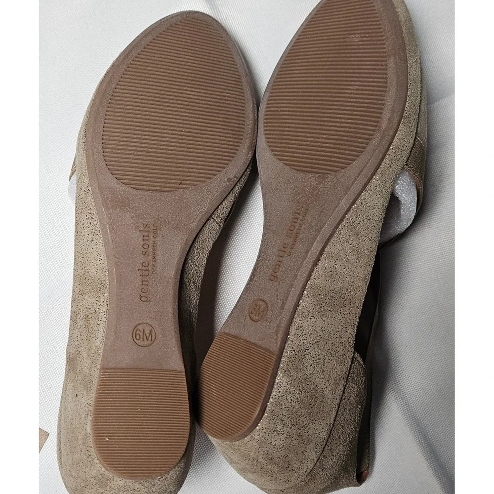 Gentle Souls Natalia Ballet Flats Taupe Metallic Suede Wedge Women's 6 M‎ NEW